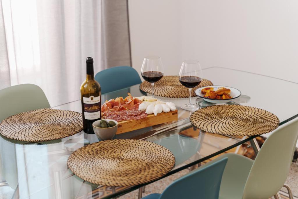 Casa Coco Apartment Bari Bagian luar foto
